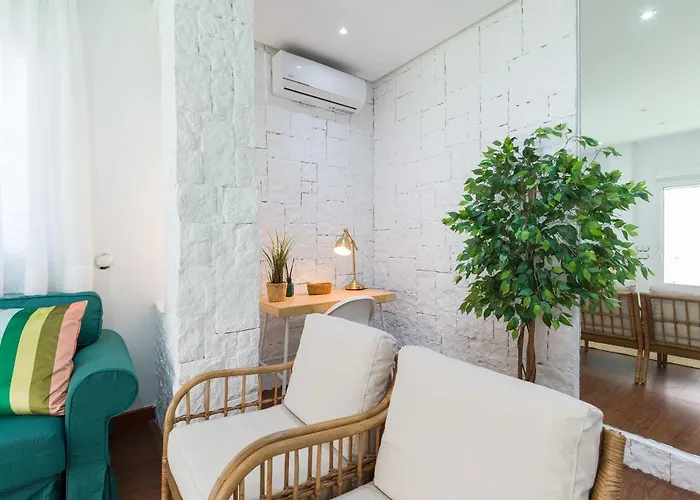 Family Ciudad Jardin Apartament *